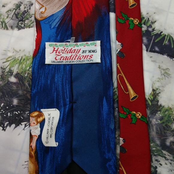 Hallmark Design Collection Santa Necktie - Picture 3 of 3